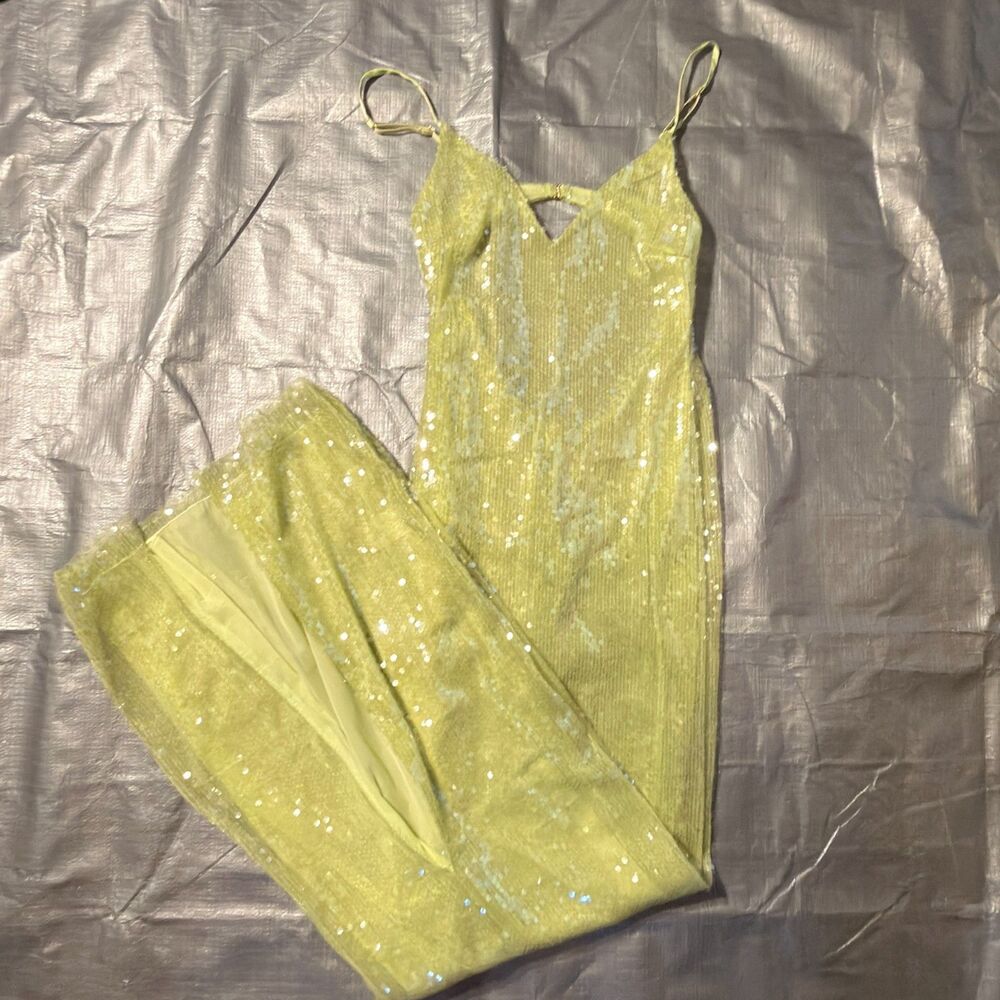 Oh Polly Sequin Maxi Dress Womens US 2 Lime Green Open Back Side Slit Party Form